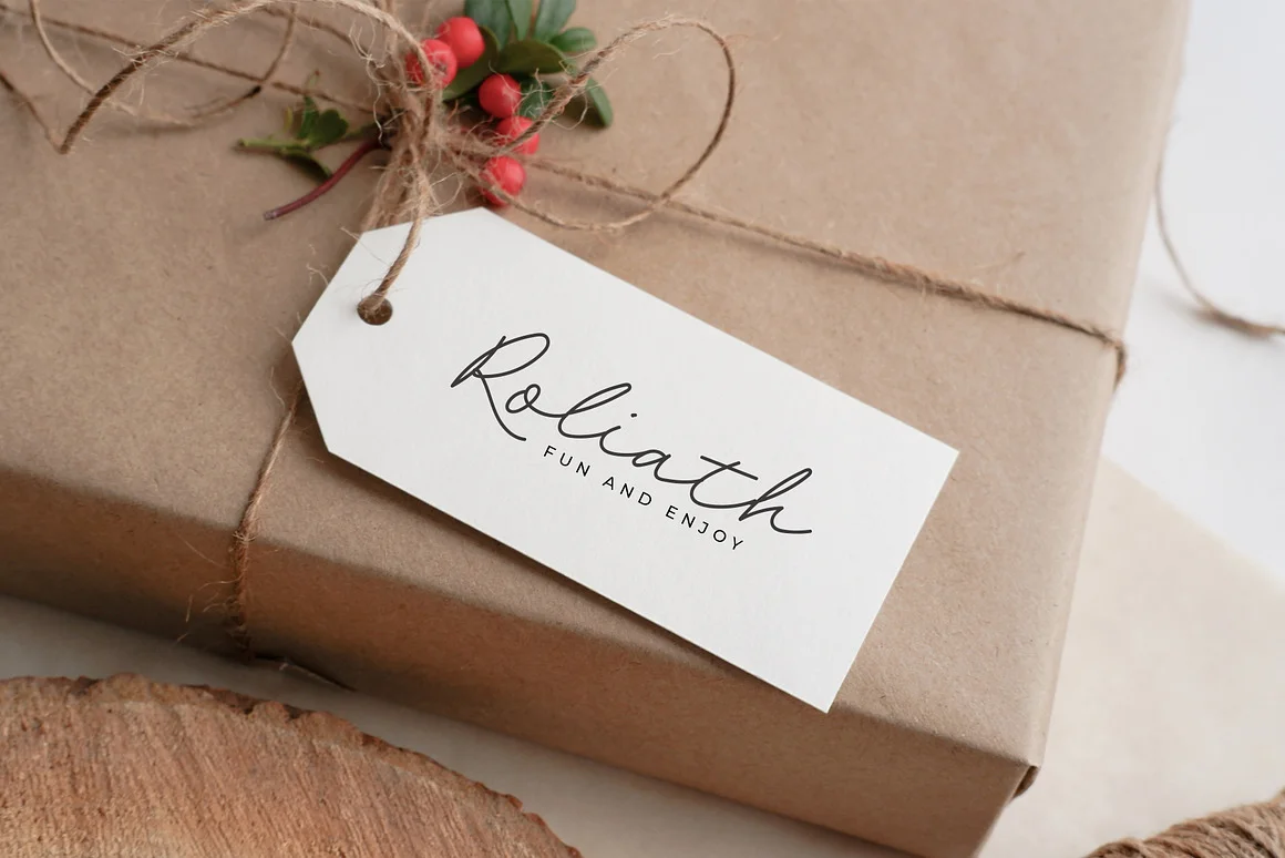 Chatty Rolia - Handwritten Script Font