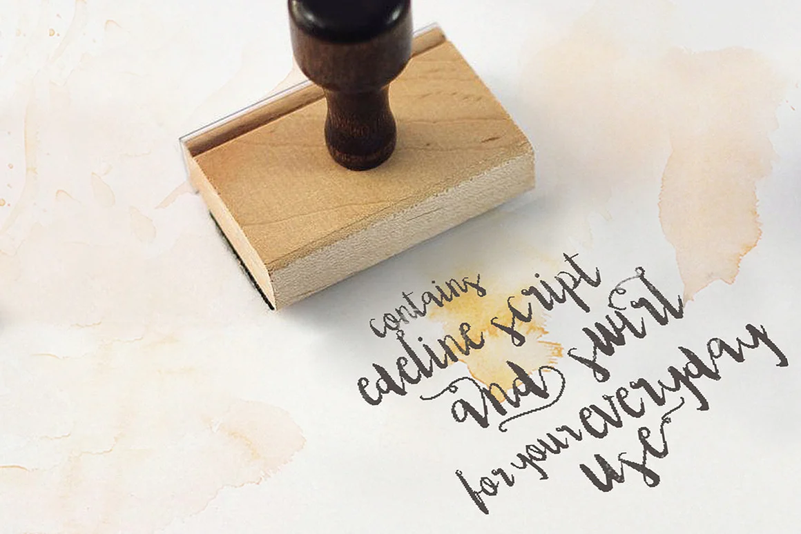 Edeline Script Font