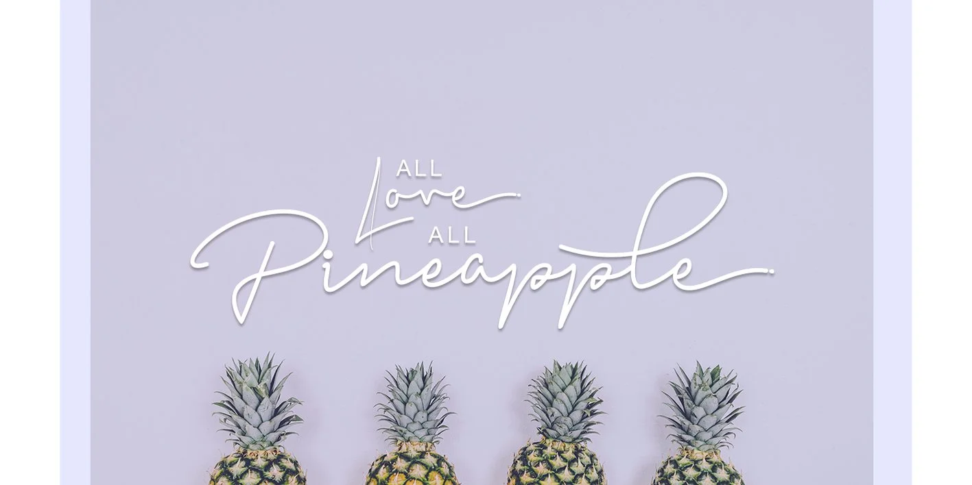 Madelon Script Font