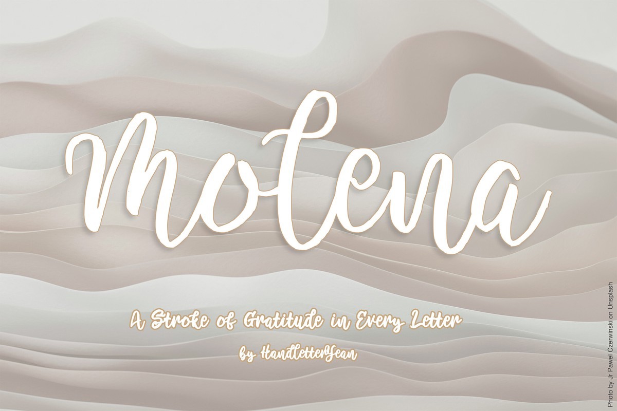 Molena Font Free Download