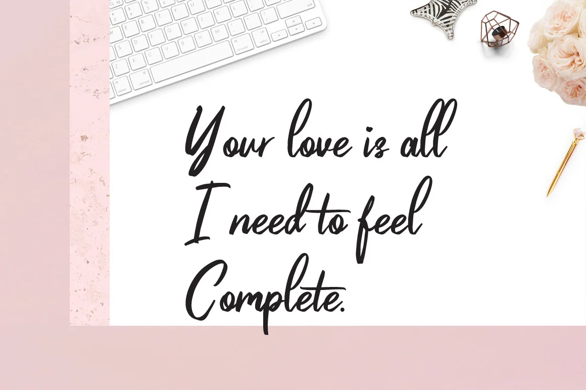 Pinkalova - Handwritting Script Font