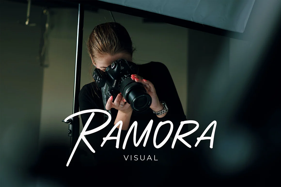 Razy Lory Handwriting Brush Font