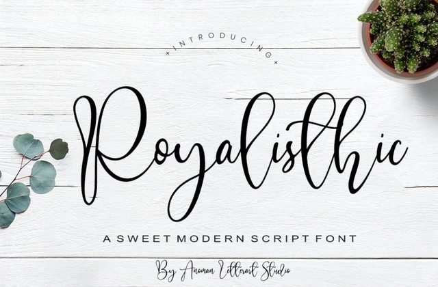 Royalisthic Script Font Free Download